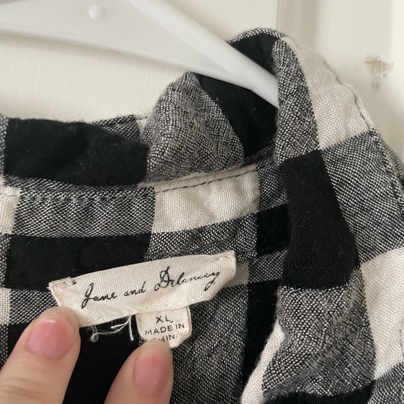 Plaid shirt - Picture 2 of 2